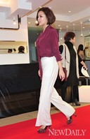 [포토] 에스쁘아 2012 홀리데이 컬렉션에 참석한 박시연