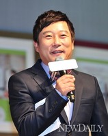 [포토] 지펠 아삭, 사회맡은 이수근