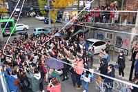 [포토] 홍대에 '송중기' 나타나자 착한남자 보러 모인 인파로 인산인해