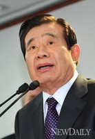 [포토]D-28, 새누리당 한광옥 부위원장 기자회견