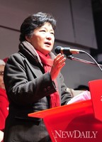 [포토]D-8, 제주에서 영등포로..박근혜 후보 유세 이어가