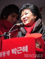 [포토]D-8, 영등포 다시 찾은 박근혜 후보