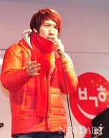 [포토]D-8, 박근혜 후보 지지하는 최홍만