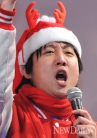 [포토]D-8, 박근혜 후보 지지연설 하는 이준석