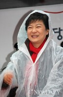 [포토]D-5, 경남 진주 찾은 박근혜 후보