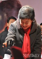 [포토]D-2, 박근혜 후보 인천 부평역 광장 유세