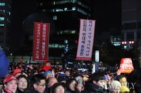 [포토]D-2, 부평역 광장을 메운 박근혜 후보 지지자들