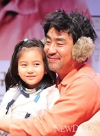 [포토]7번방의선물, 류승룡-갈소원 사랑스러운 부녀