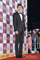 [포토]KBS연기대상, 이상윤 '엄친아 훈훈한 비주얼~!'