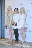 [포토]엘르 패닝-김유정-다코타 패닝 '미녀 삼총사~!'