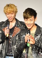 [포토]아이돌그룹'터치' 팬들과 즐거운 시간