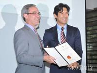 [포토]배우 오지호, 캐나다 '홍보대사 위촉'