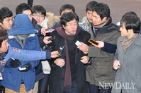 [포토]출근하는 장순흥 교육화과학 인수위원