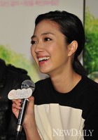 [포토]영화'여친남친', 웃는 모습이 아름다운 대만배우 '계륜미'