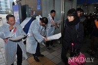 [포토]쌍용자동차, '회생 도와주십시오~!'