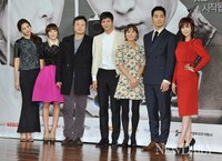 [포토]7급공무원 '잘 부탁드립니다~!'