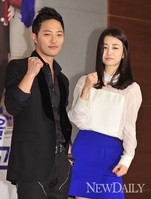 [포토]'박하선-진구' 드라마 '이태백'에서 호흡맞춰