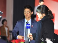 [포토]코카콜라 스포츠 대상, '인터뷰 하는 양학선 선수'