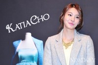 [포토]패션사진전<12色界>에 참석한 유인영