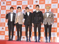 [포토]서울가요대상, 샤이니 '반짝 반짝 빛나는 샤이니 입니다~!!'