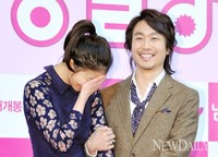 [포토]남자사용설명서, '이시영-오정세 뭔가 어색한 팔장~!'