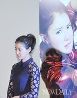 [포토]남자사용설명서, '이시영 포스터는 코믹 실물은 청순~!'