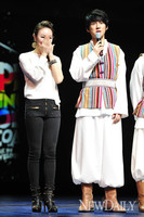 [포토]리사-송창의, '수줍은 연인 너무 잘 어울려~!'