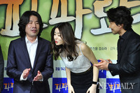 [포토]파파로티, 강소라 '오늘 생일이에요~!'