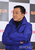 [포토]성룡, '왠지 모르게 친숙해~!'