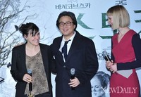 [포토]'스토커' 시사회에 참석한 배우와 가수, 감독