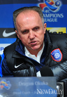 [포토]드라간 오쿠카 감독, 