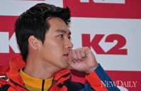 [포토]'현빈' 고개 살짝 돌렸을뿐인데...