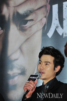 [포토]김강우, '250만 목표도 소박하지 않아~!'