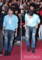 [포토]입장하다 넘어질뻔...'광희'(H&M홍대)