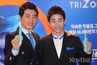 [포토]'김명민-박지빈' 전동칫솔 사랑~(트라이존3000)