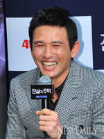 [포토]전설의 주먹,100만불 짜리 미소짓는 '황정민'