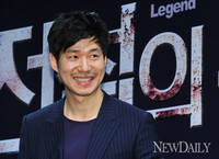 [포토]유준상, '절설의 주먹 아역보다 어려보이는 느낌~?'