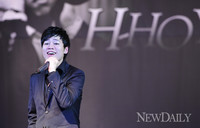[포토] H-HOYA, '뛰어난 가창력과 재능 선보여'