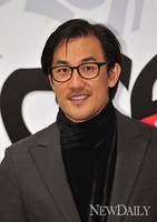 [포토]큰 키의 배우 '한정수'(요셉어메이징)