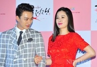 [포토]전태수-김현주, '전태수 김현주 보는 눈에 사심이~?'