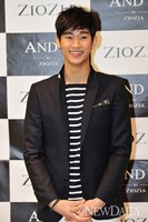 [포토]김수현 팬사인회, 사랑스런 미소~