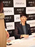 [포토]팬 기다리는 '김수현'(지오지아 팬사인회)