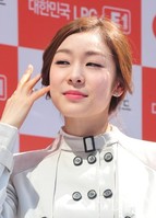 [포토]김연아, '머리카락 쓸어 올리며~'