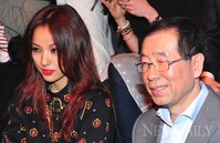 [포토]이효리-박원순 시장, '어색한 공기가~!'