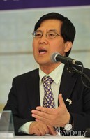 [포토]MBC개혁 세미나, 발제하는 '이상로' 위원장