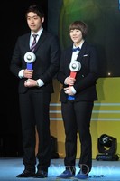 [포토]신인상 수상한 '양준식(KEPCO)선수, 이소영(GS)선수'