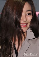 [포토]사랑스러운 그녀, 김효진(다이애나 왕세자비 사진전)