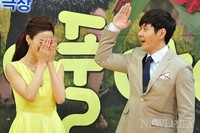 [포토]이청아-이민우, '너무 리얼한 손찌검~'