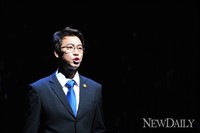 [포토]노래와 연기 모두 겸비한 배우 '오만석'(뮤지컬그날들)