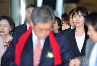 [포토]입장하는 박보영, '잘 보이지 않아!'(2013한국주얼리페어)